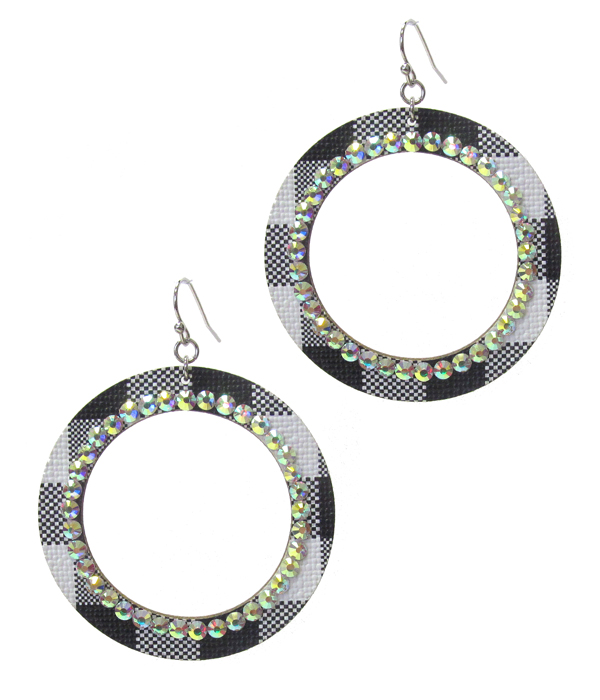 BUFFALO PLAID CHECK PATTERN HOOP EARRING