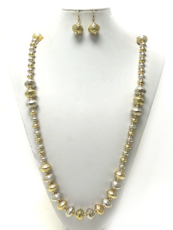 Metal ash tree necklace set