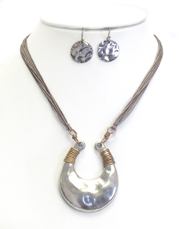 Vintage metal pendant multi cord necklace set