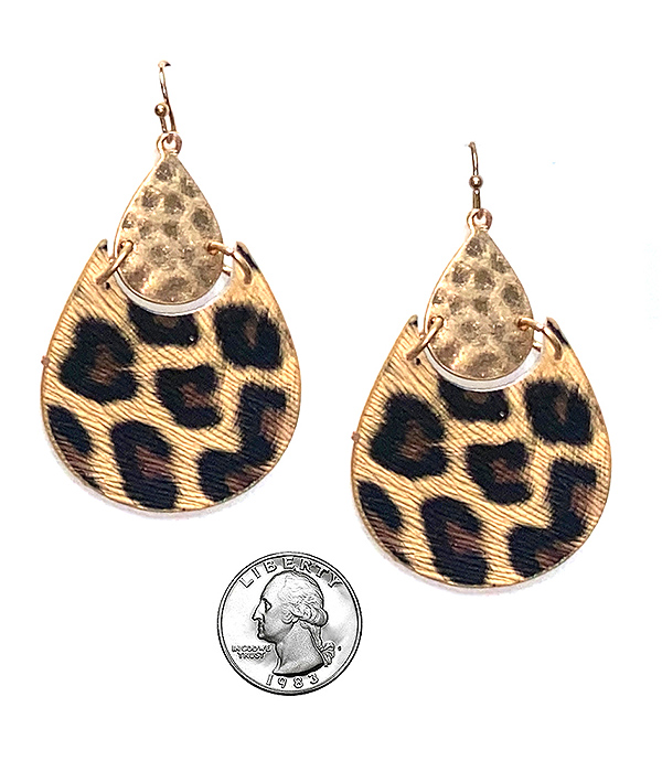 HAMMERED METAL AND LEATHERETTE TEARDROP EARRING - ANIMAL PRINT