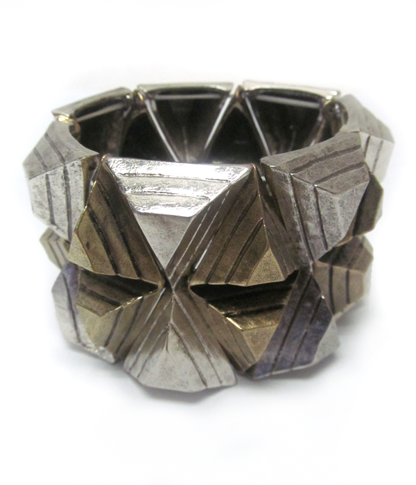 PYRAMID SHAPE METAL STRETCH BRACELET 