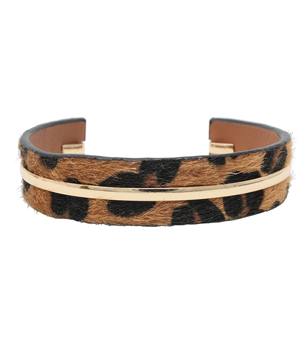 ANIMAL PRINT BANGLE BRACELET - LEOPARD