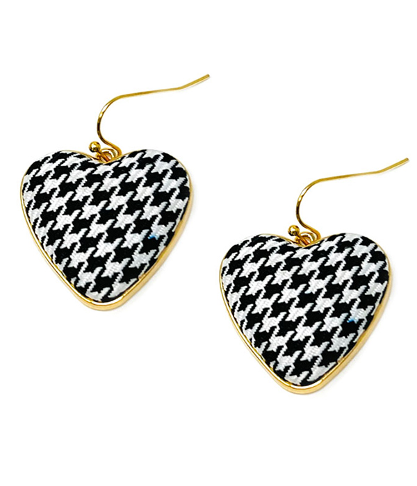 Houndstooth heart earring