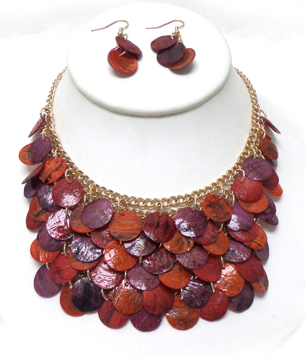 Chunky multi small shell necklace set