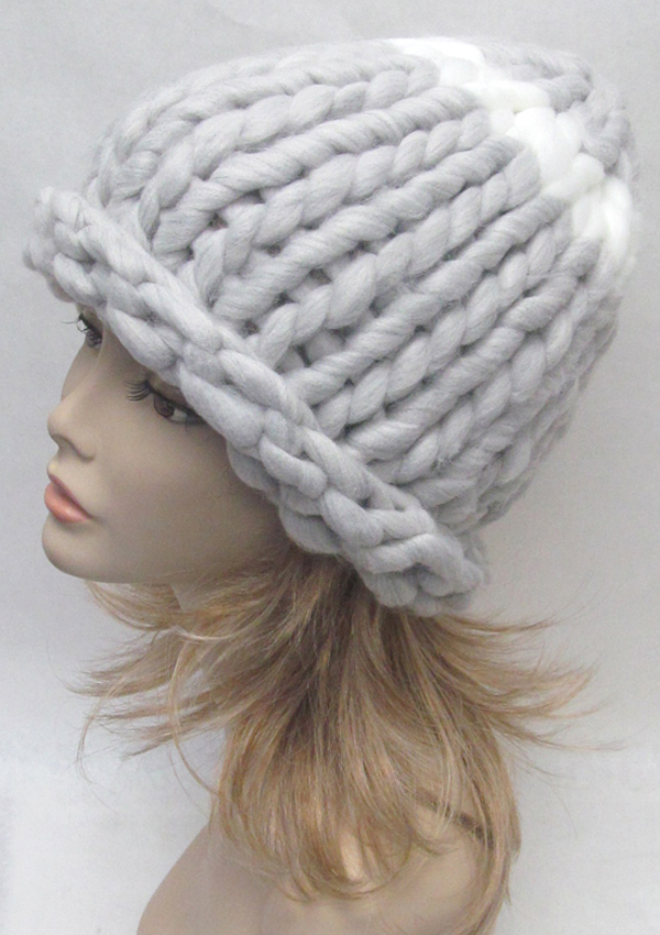 Premium hand knit oversize loopy mango beanie