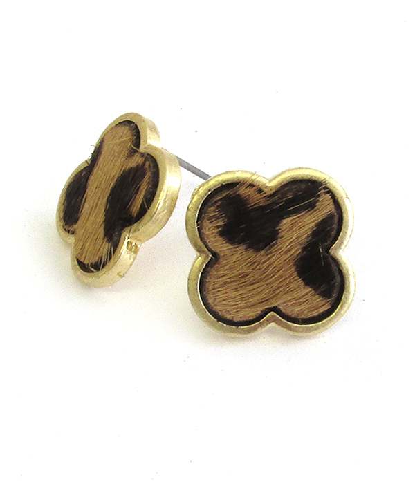 ANIMAL PRINT QUATREFOIL EARRING - LEOPARD