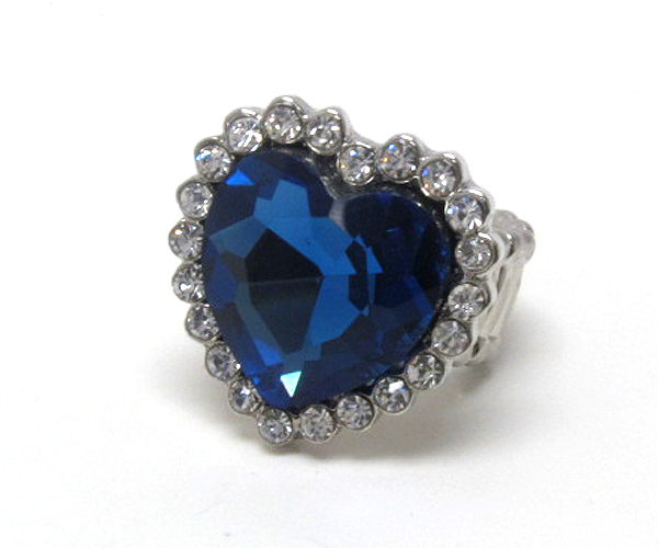 Fashion crystal heart stretch ring