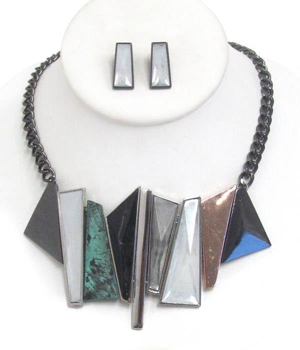 Geometric natural stone and glass mix necklace set
