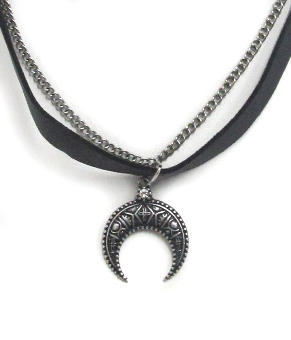 Bohemian style doulbe layer crescent moon leather choker necklace