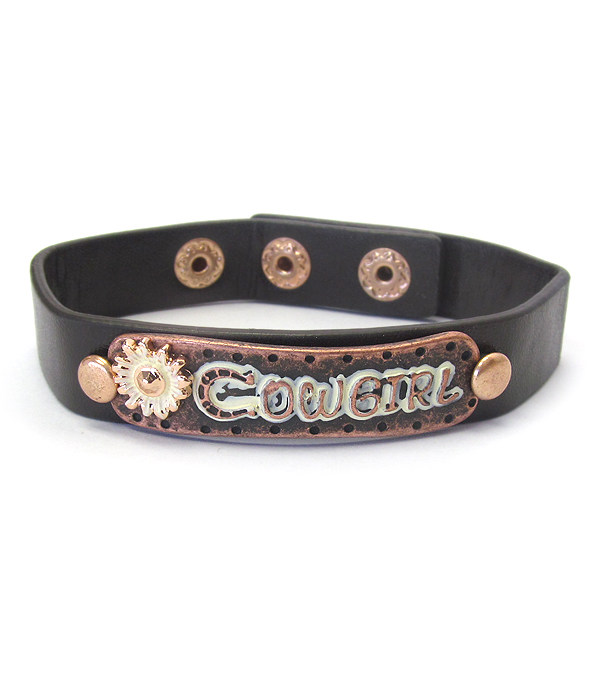 METAL PLATE AND LEATHER BRACELET - COW GIRL