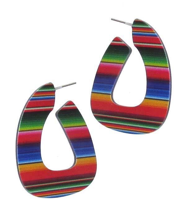 SERAPE PATTERN NATURAL WOOD EARRING