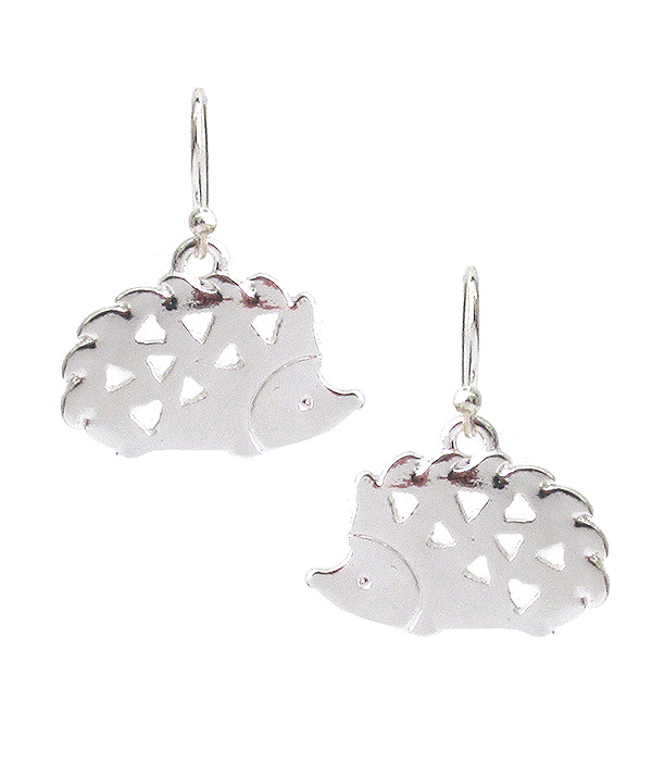 METAL HEDGEHOG EARRING