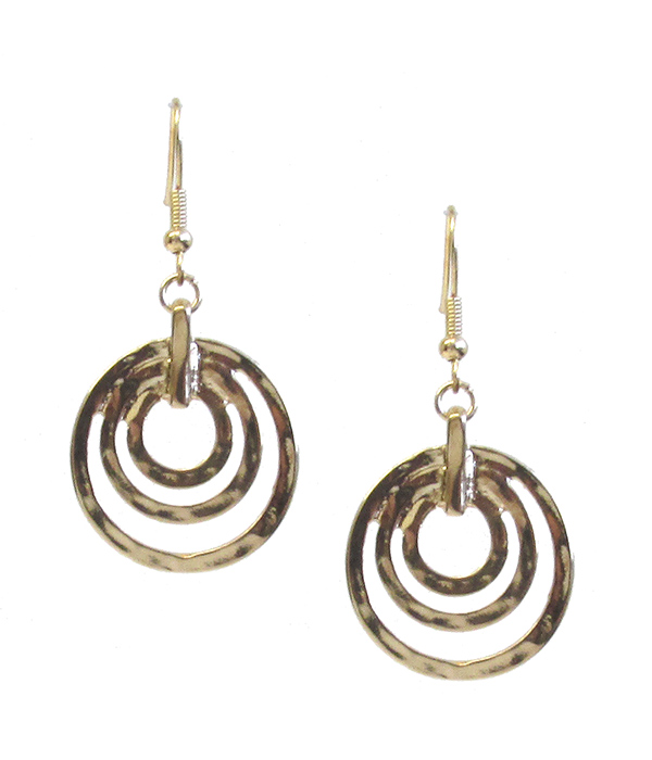 HAMMERED MULTI HOOP EARRING