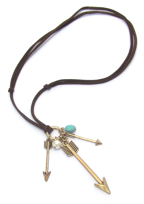 Multi arrow dangle leatherette pull chain necklace