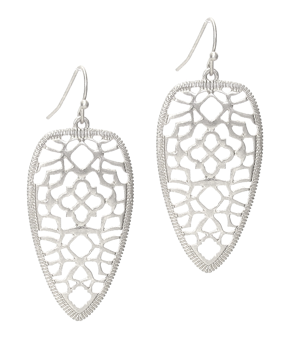 Metal filigree arrow head earring