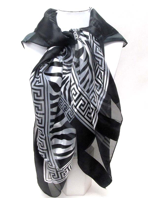 Animal print and frame pattern mix square scarf