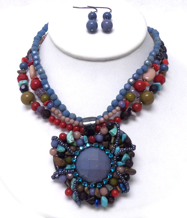 Flower with multi stones necklace set 