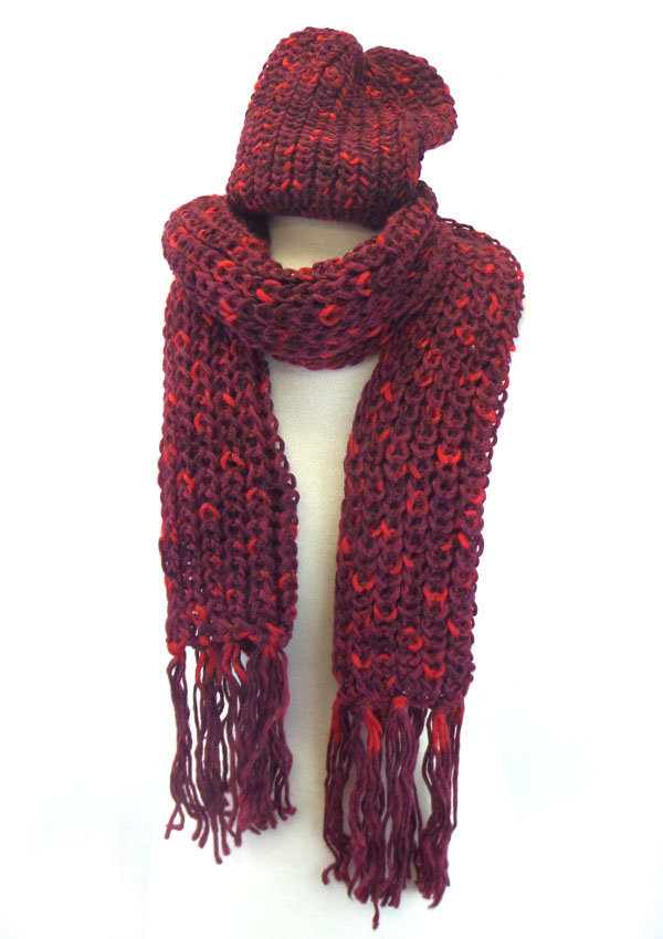 Multi pattern knit type scar and beanie set