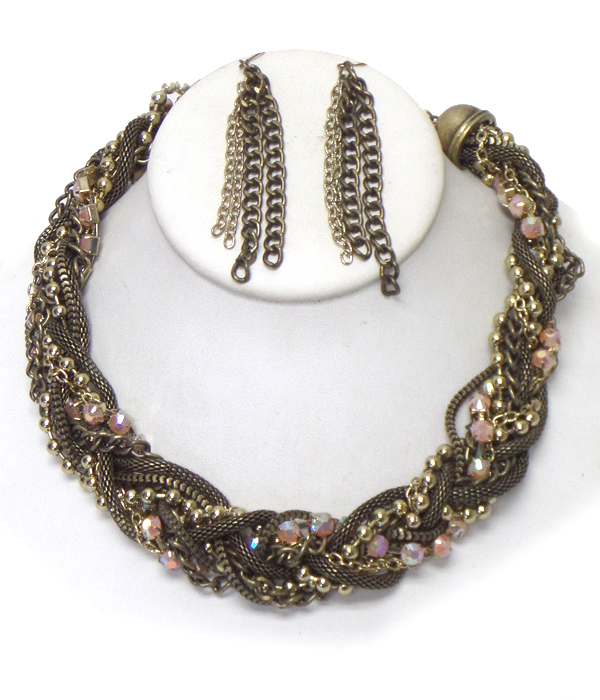 Multi metal chain and glass bead mix and twist necklace set