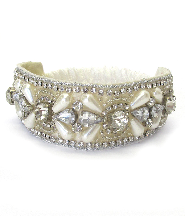 Crystal and pearl mix bridal stretch bracelet