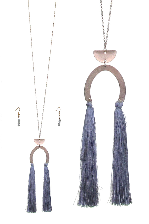 LONG THREAD TASSEL LONG CHAIN NECKLACE SET