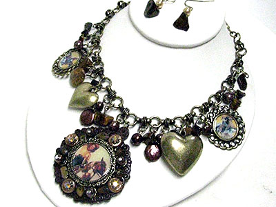 Antique look leather and metal fleu de lis dog tag necklace set