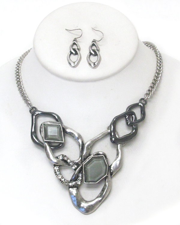 Natural shape metal link and crystal necklace set