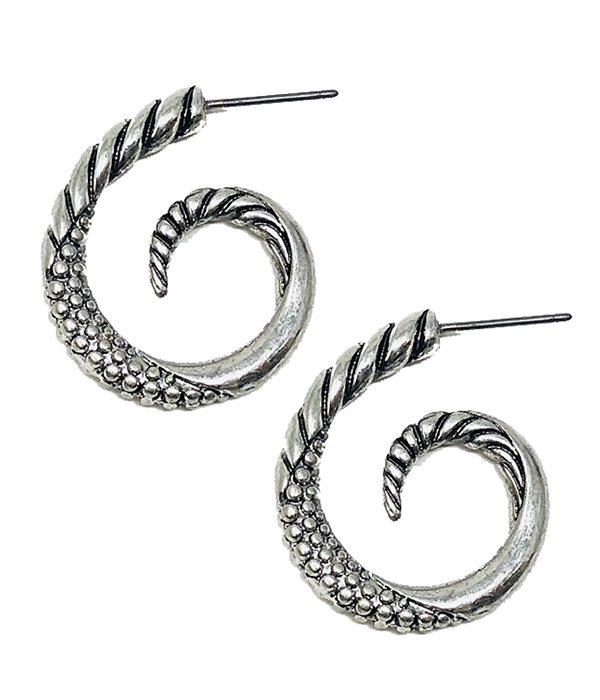 DESIGNER TEXTURED SWIRL EARRING