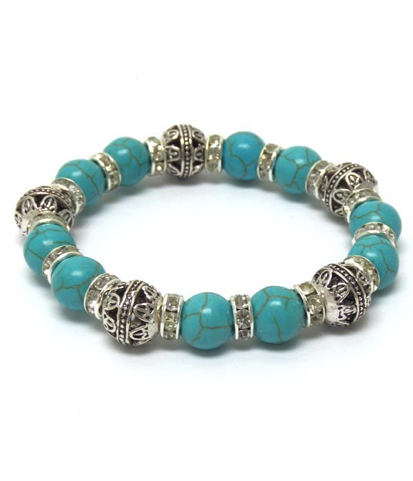 Linked turquoise stone with crystals braceley 