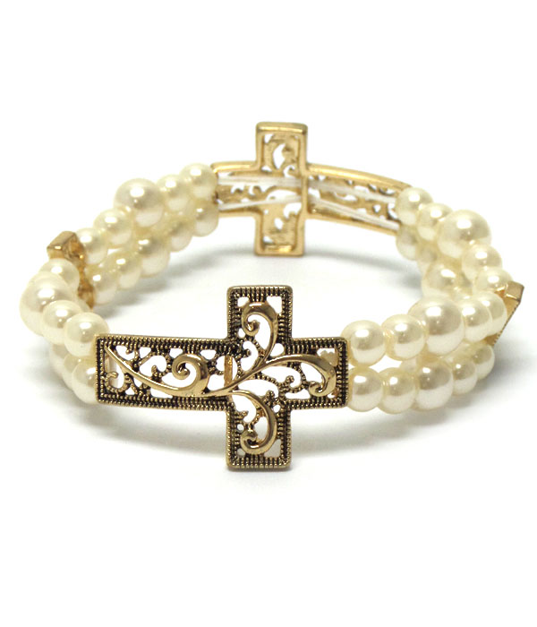 Two layer pearl with cross bracelet 