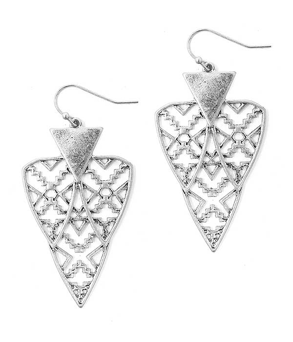 METAL FILIGREE TRIANGLE DROP EARRING