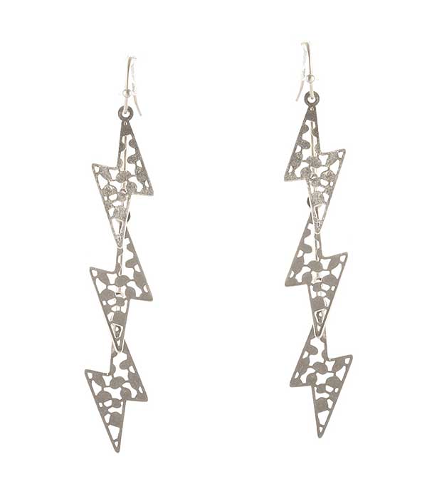 TRIPLE METAL THUNDER DANGLE DROP EARRING