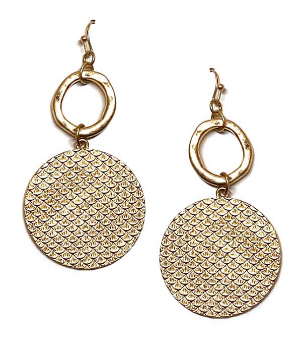 Fish scale textured disc drop earring