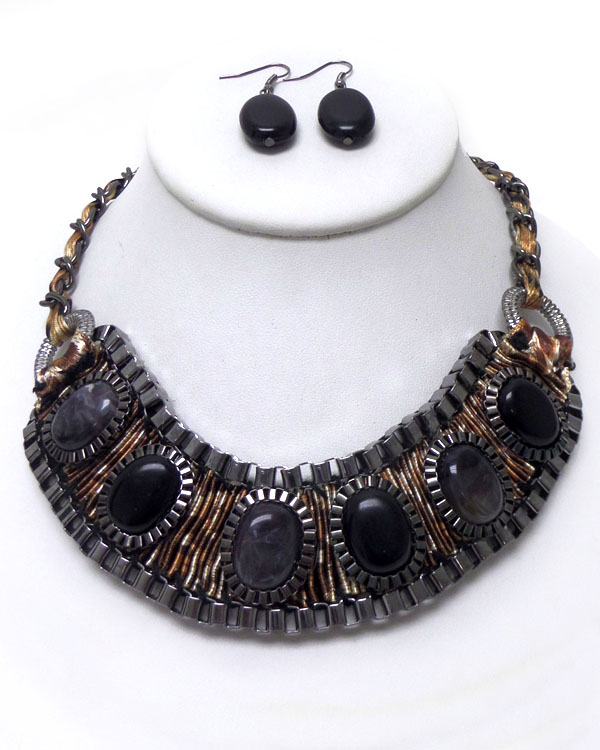 Metal tube chain with stones necklace set