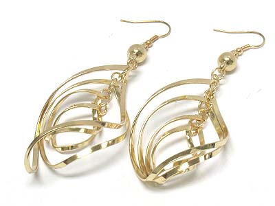 Multi metal candlelight shape drop earring 
