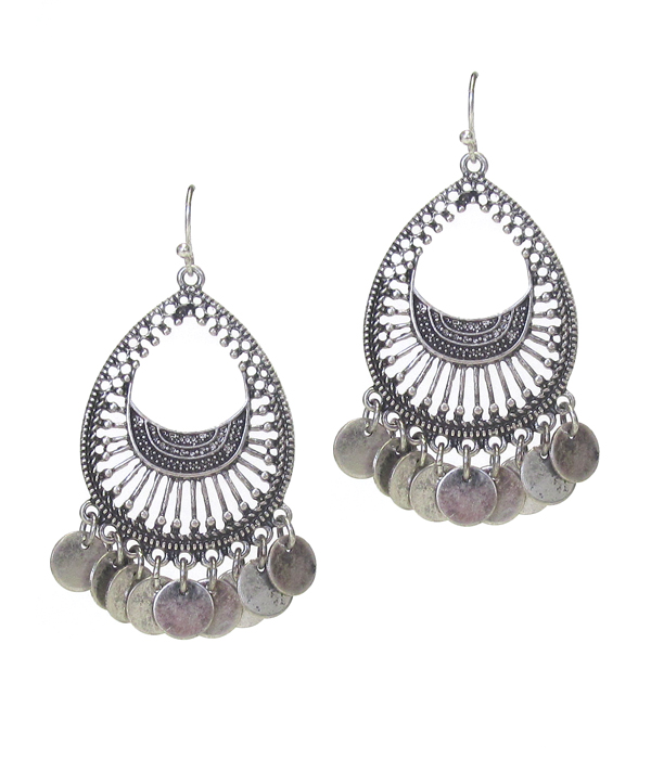 Vintage style metal filigree and disk dangle earring