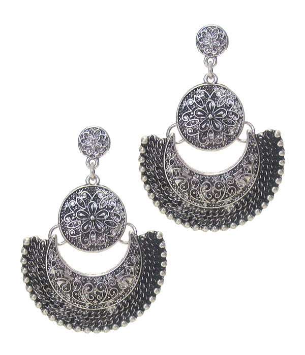 Vintage style metal textured earring