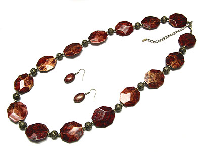 Octagon shape patina beads long necklace and earring set