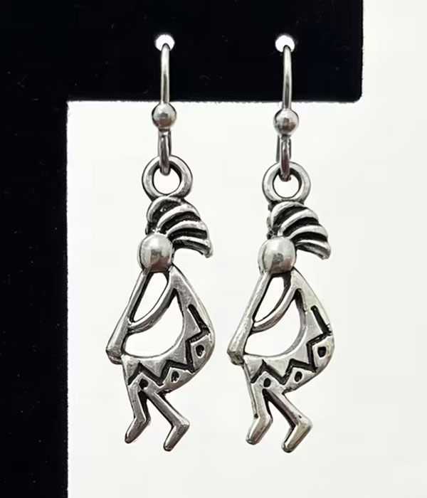 Vintage kokopelli totem earring