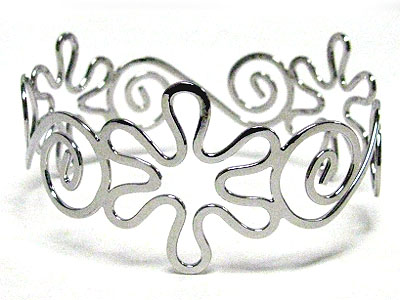 Flwoer pattern metal upper arm cuff band