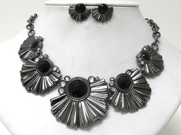 Facet stone metal shell art deco necklace earring set
