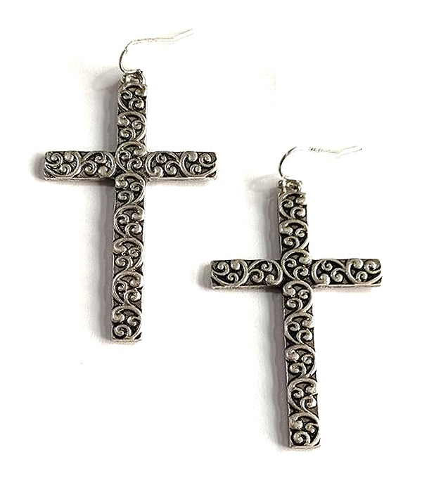 VINTAGE TEXTURED METAL CROSS EARRING