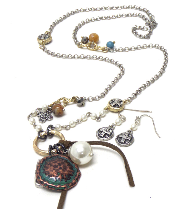 Burnish silver charm necklace set 