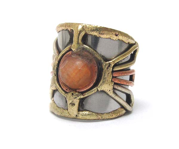 Handmade metal art adjustable ring - 100% brass