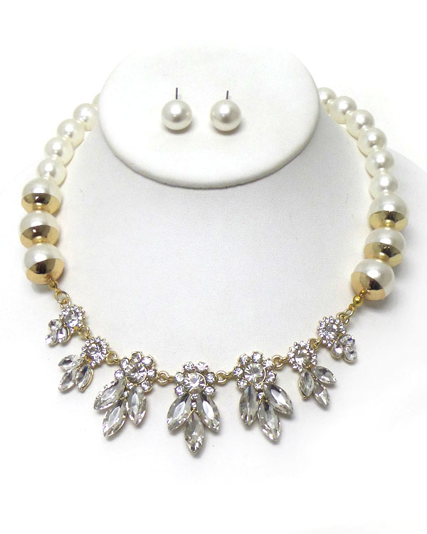 Flower and pearl necklace set