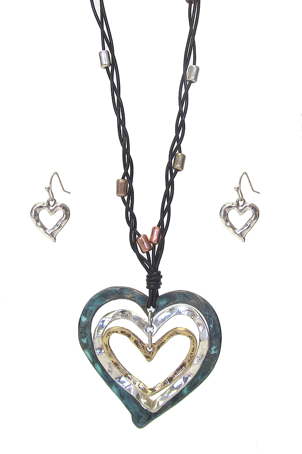 Multi heart pendant necklace set