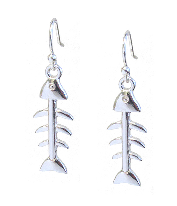 FISH BONE EARRING