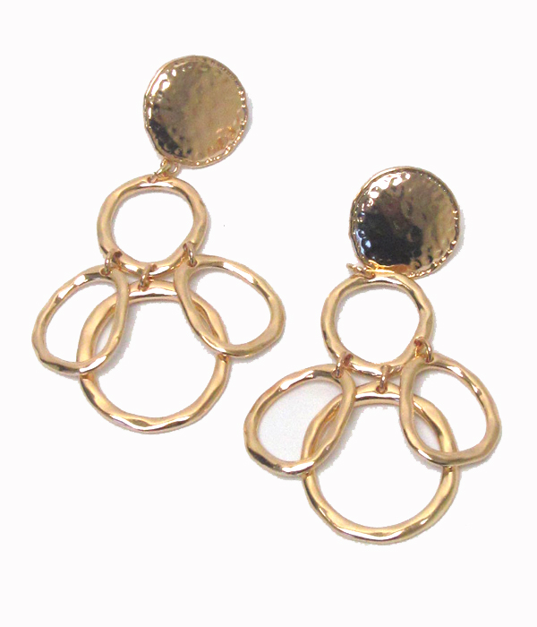 Metal disks linked drop earrings