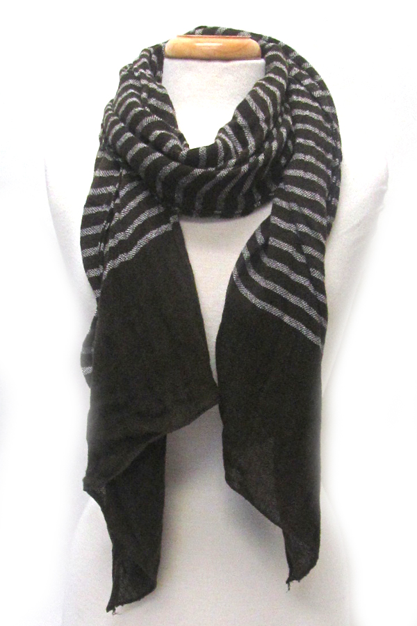 Acryl multi stripe pattern scarf