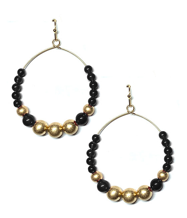 SEMI PRECIOUS STONE AND METAL BALL MIX WIRE HOOP EARRING